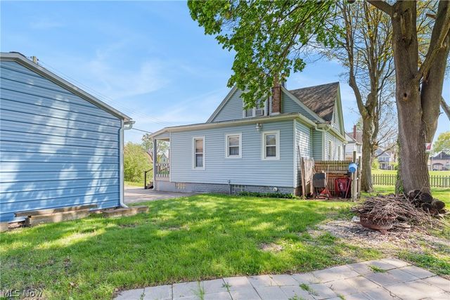 913 7th Street NW, Canton, OH 44703