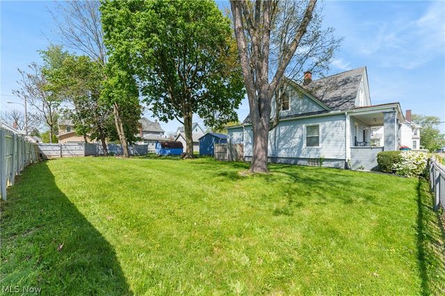 913 7th Street NW, Canton, OH 44703