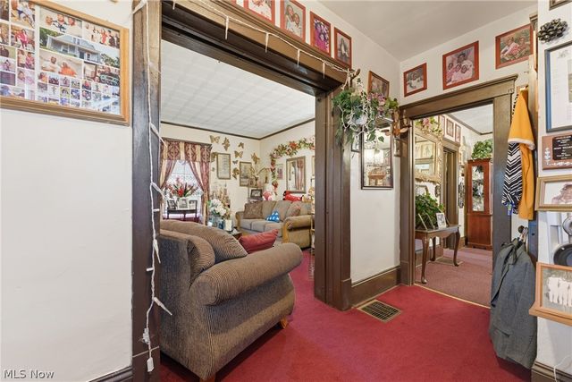 913 7th Street NW, Canton, OH 44703