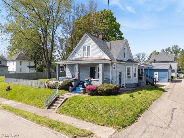 913 7th Street NW, Canton, OH 44703
