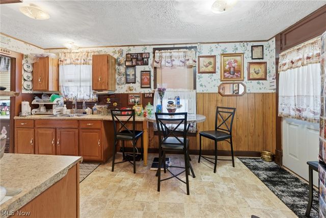 913 7th Street NW, Canton, OH 44703