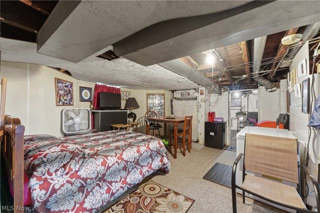 913 7th Street NW, Canton, OH 44703