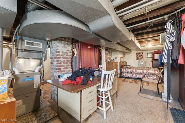 913 7th Street NW, Canton, OH 44703