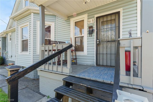 913 7th Street NW, Canton, OH 44703