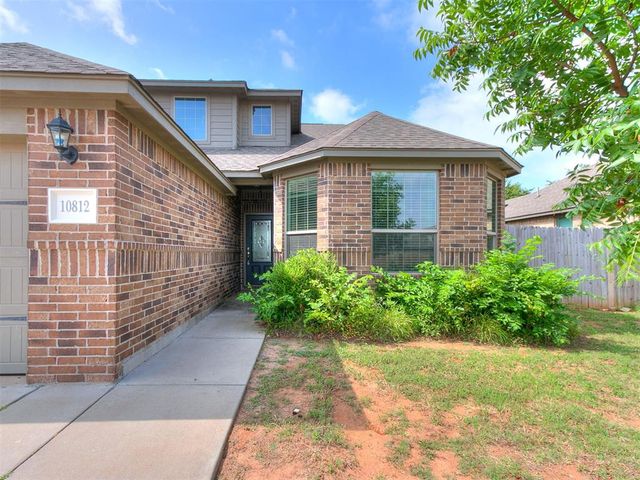10812 SW 33rd, Yukon, OK 73099