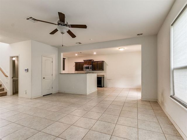 10812 SW 33rd, Yukon, OK 73099