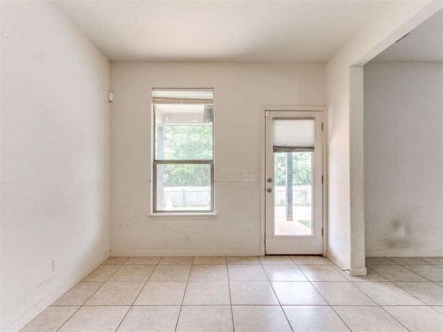 10812 SW 33rd, Yukon, OK 73099