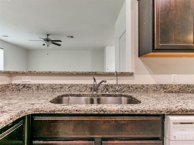 10812 SW 33rd, Yukon, OK 73099