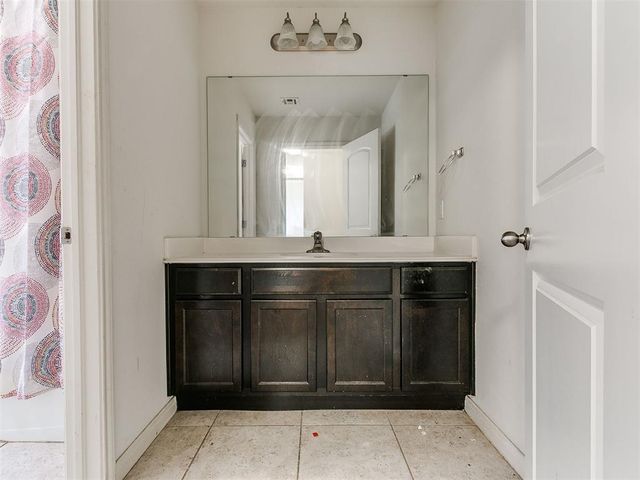 10812 SW 33rd, Yukon, OK 73099