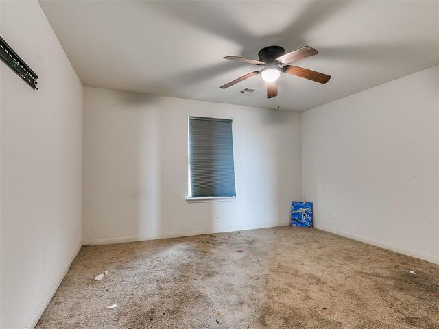 10812 SW 33rd, Yukon, OK 73099