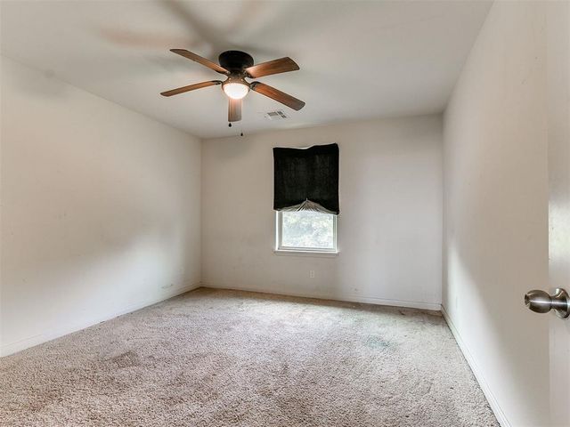 10812 SW 33rd, Yukon, OK 73099