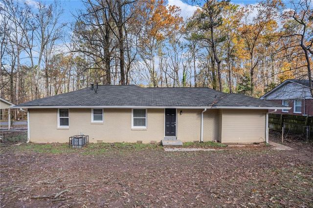 245 Bromack SE Drive, Atlanta, GA 30315