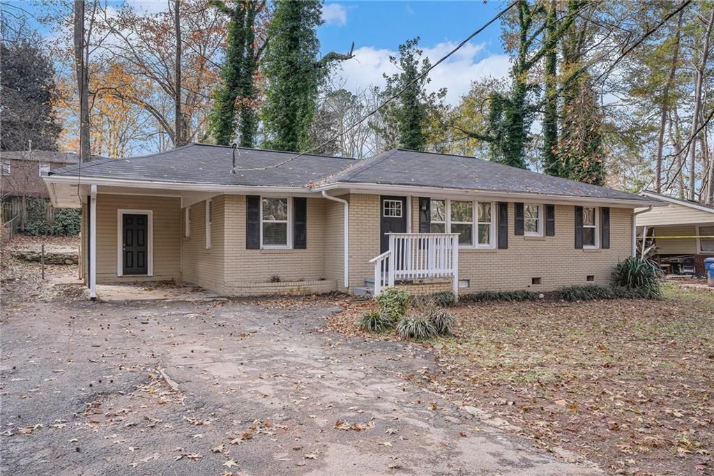 245 Bromack SE Drive, Atlanta, GA 30315