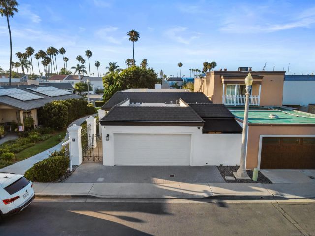 7 Gingertree LN, Coronado, CA 92118