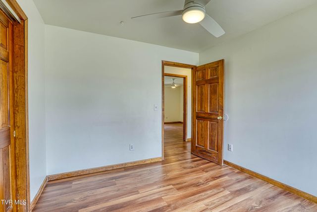 5640 Highway 11w, Rogersville, TN 37857