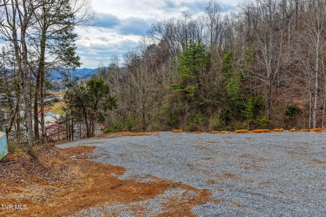 5640 Highway 11w, Rogersville, TN 37857