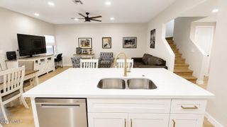9705 E MOUNTAIN VIEW Road 1056, Scottsdale, AZ 85258