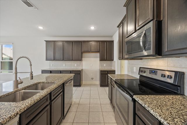 1209 Templin Avenue, Forney, TX 75126