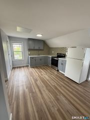 103 Walnut Street 3rd Floor, Waterbury, CT 06704