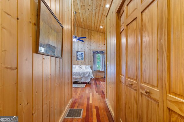 253 Starlight Drive, Sautee Nacoochee, GA 30571