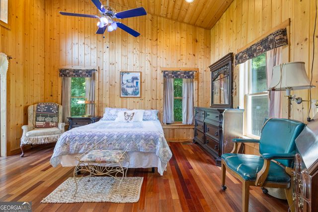 253 Starlight Drive, Sautee Nacoochee, GA 30571