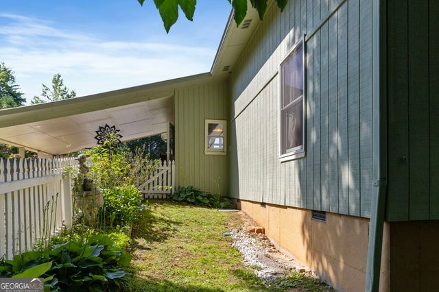 253 Starlight Drive, Sautee Nacoochee, GA 30571