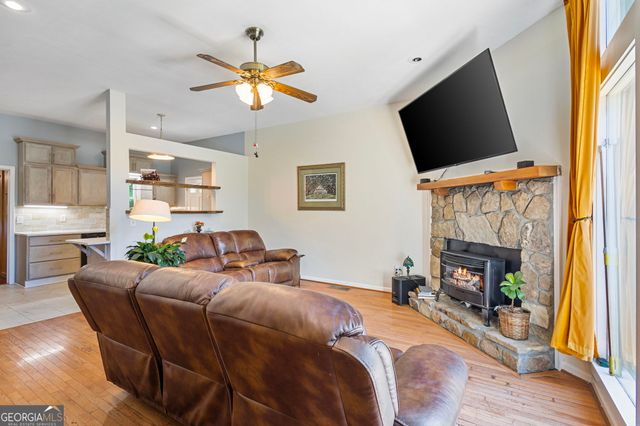 253 Starlight Drive, Sautee Nacoochee, GA 30571