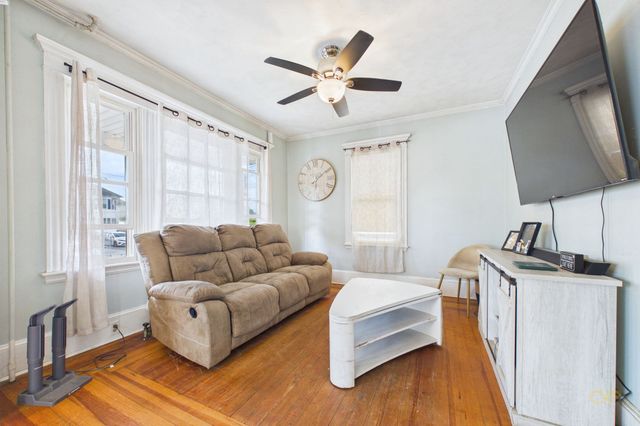 249 Central Ave, New Bedford, MA 02745