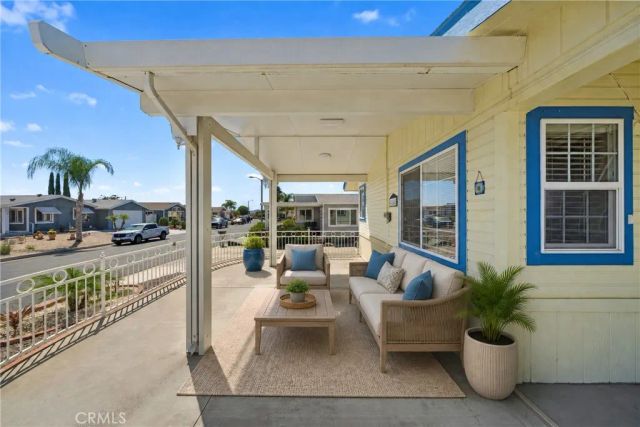 38055 Calle Amigable, Murrieta, CA 92563