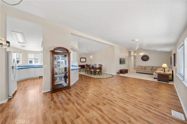 38055 Calle Amigable, Murrieta, CA 92563