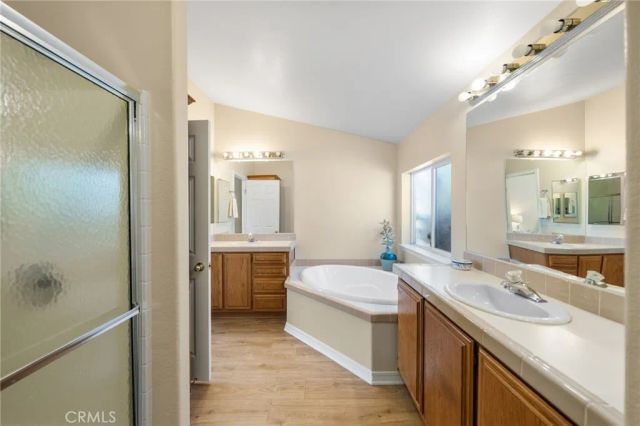 38055 Calle Amigable, Murrieta, CA 92563