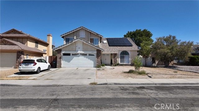 2335 Langhorn, Lancaster, CA 93535