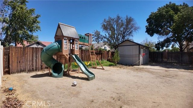 2335 Langhorn, Lancaster, CA 93535