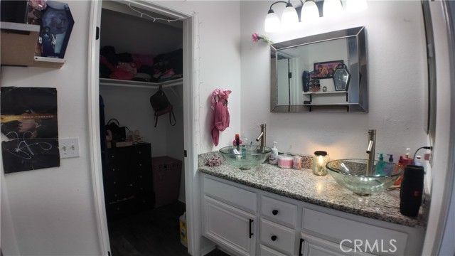 2335 Langhorn, Lancaster, CA 93535