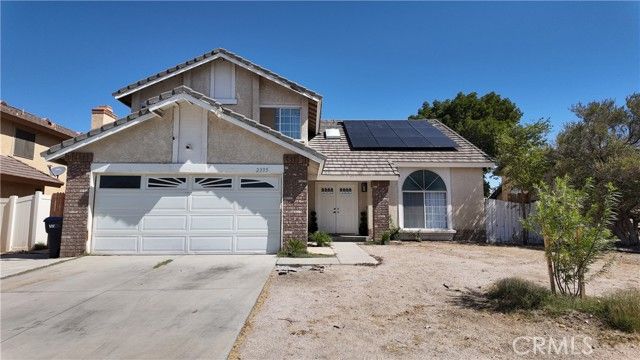 2335 Langhorn, Lancaster, CA 93535
