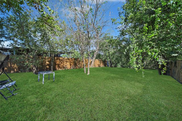 1120 Capron Street, Houston, TX 77020