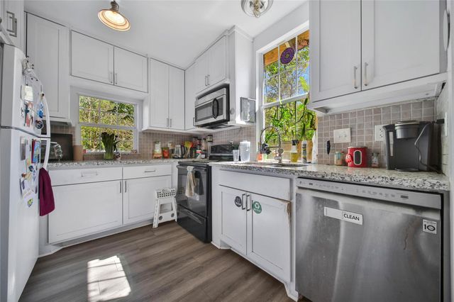 1120 Capron Street, Houston, TX 77020