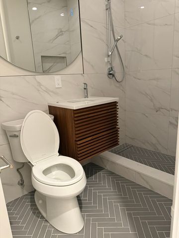 271 Dartmouth Street 2F, Boston, MA 02116