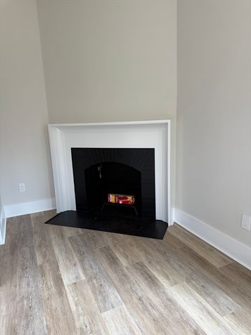 271 Dartmouth Street 2F, Boston, MA 02116