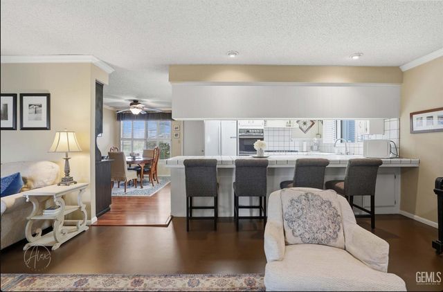 7013 Murphys Lane, Bakersfield, CA 93309