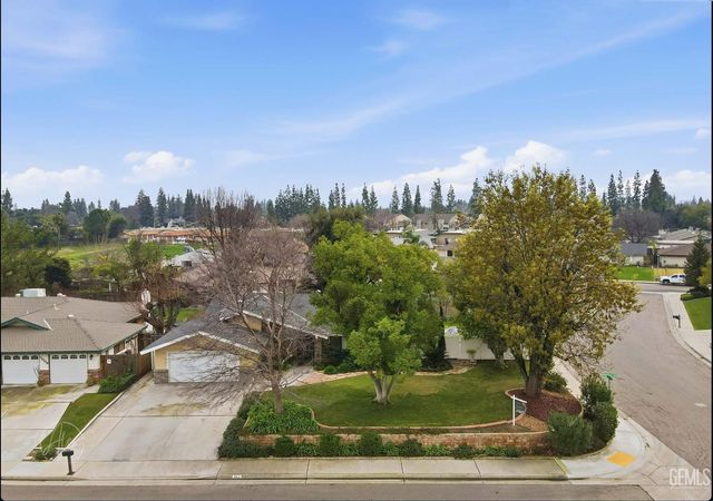 7013 Murphys Lane, Bakersfield, CA 93309