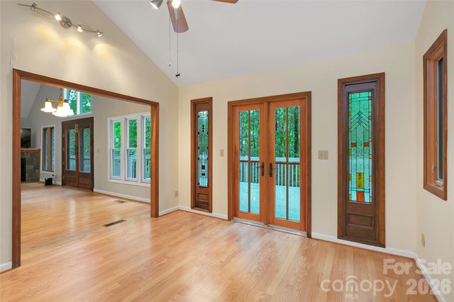 56 Guque Court, Brevard, NC 28712