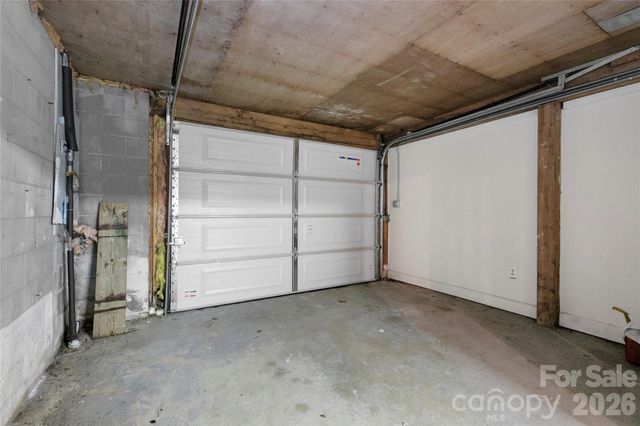 56 Guque Court, Brevard, NC 28712