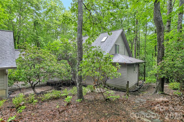 56 Guque Court, Brevard, NC 28712