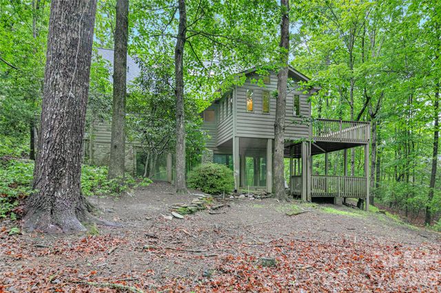 56 Guque Court, Brevard, NC 28712