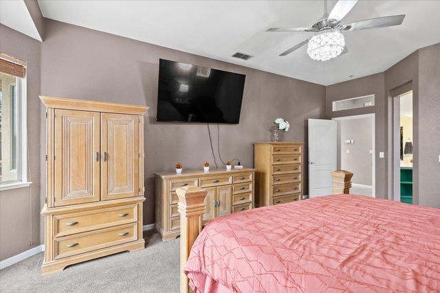 9286 Fosdyke Ct, Sacramento, CA 95829