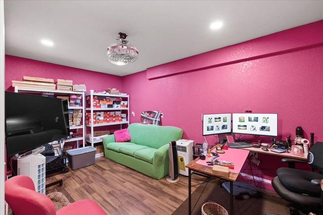 9286 Fosdyke Ct, Sacramento, CA 95829