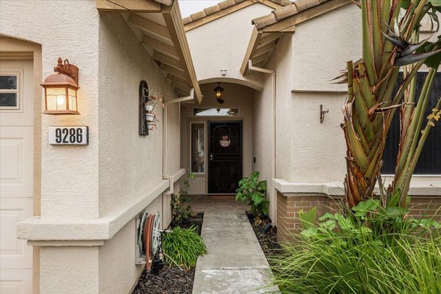 9286 Fosdyke Ct, Sacramento, CA 95829