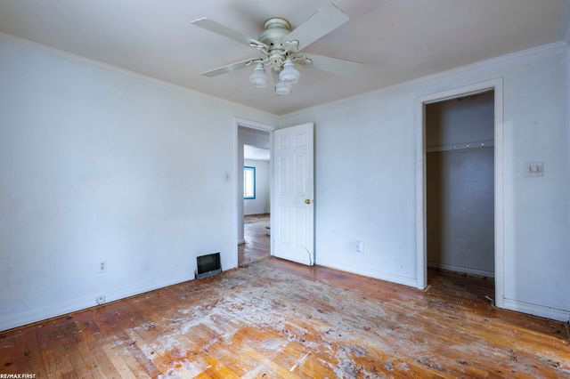 26308 Culver St Street, Saint Clair Shores, MI 48081