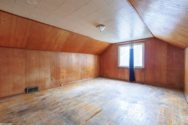 26308 Culver St Street, Saint Clair Shores, MI 48081